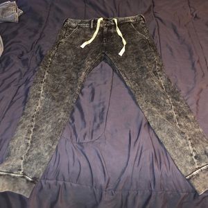 True Religion Joggers Size 32